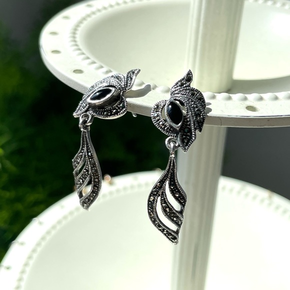 Vintage Art Deco Onyx and Marcasite Stone Sterling Silver Dangle Earrings - Picture 2 of 10